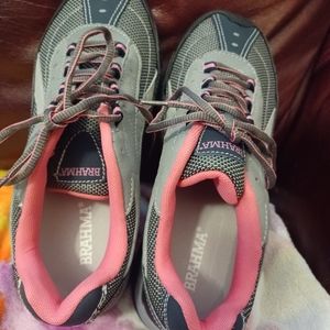 Brahma safety shoes size 9 1/2M women's Grey